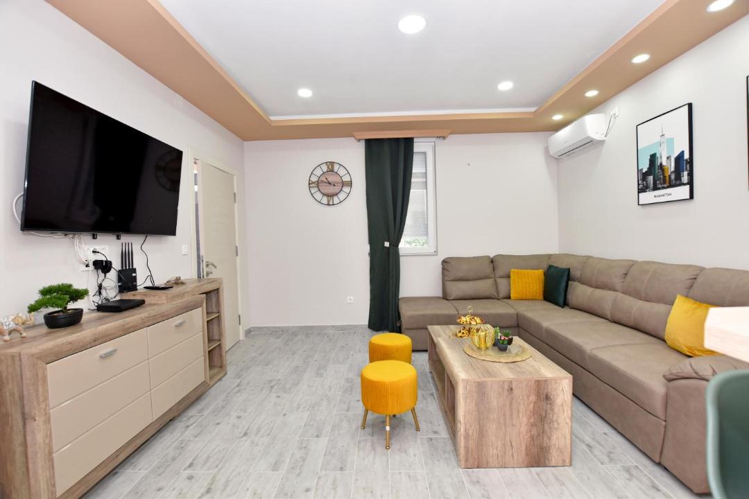 Photo of Livingroom in Denovici