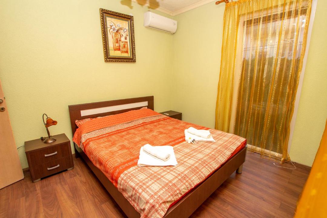 Photo of Bedroom in Sutomore