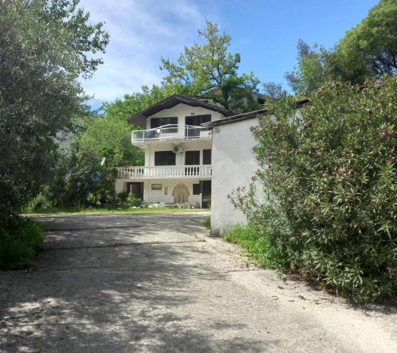 Photo of Buildings in Risan