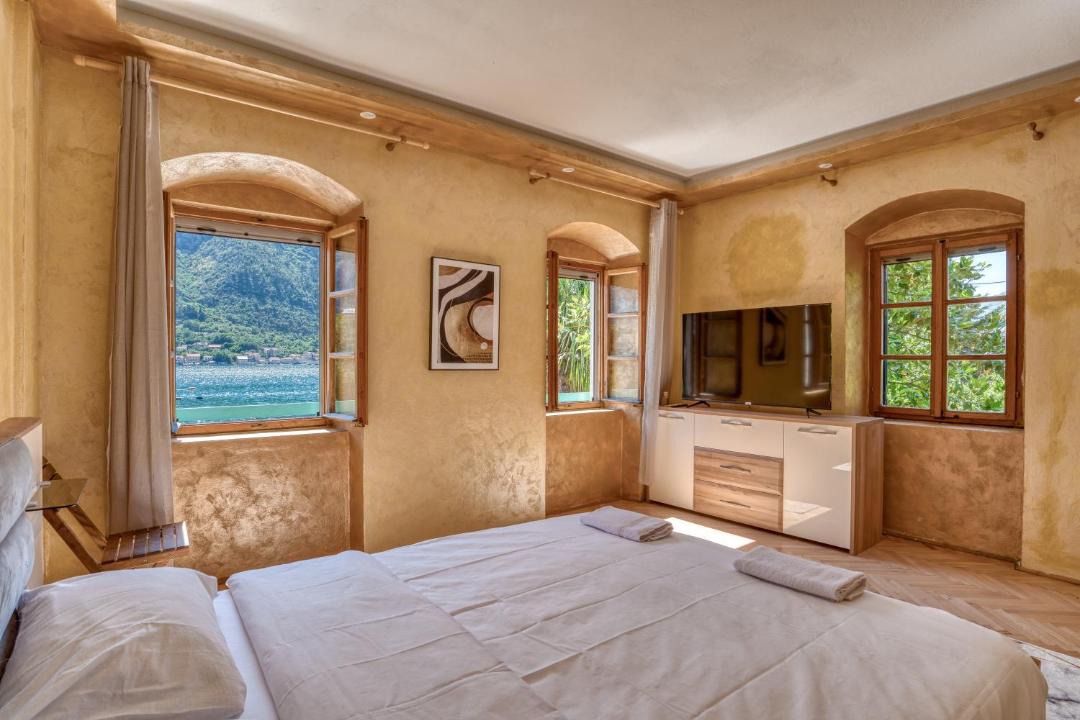 Photo of Bedroom in Kotor