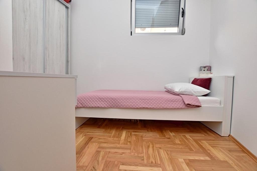 Photo of Bedroom in Downtown