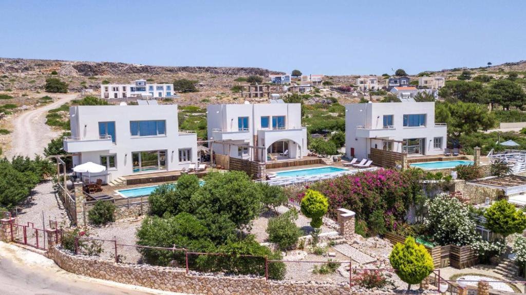 Photo of Others in Pefkos