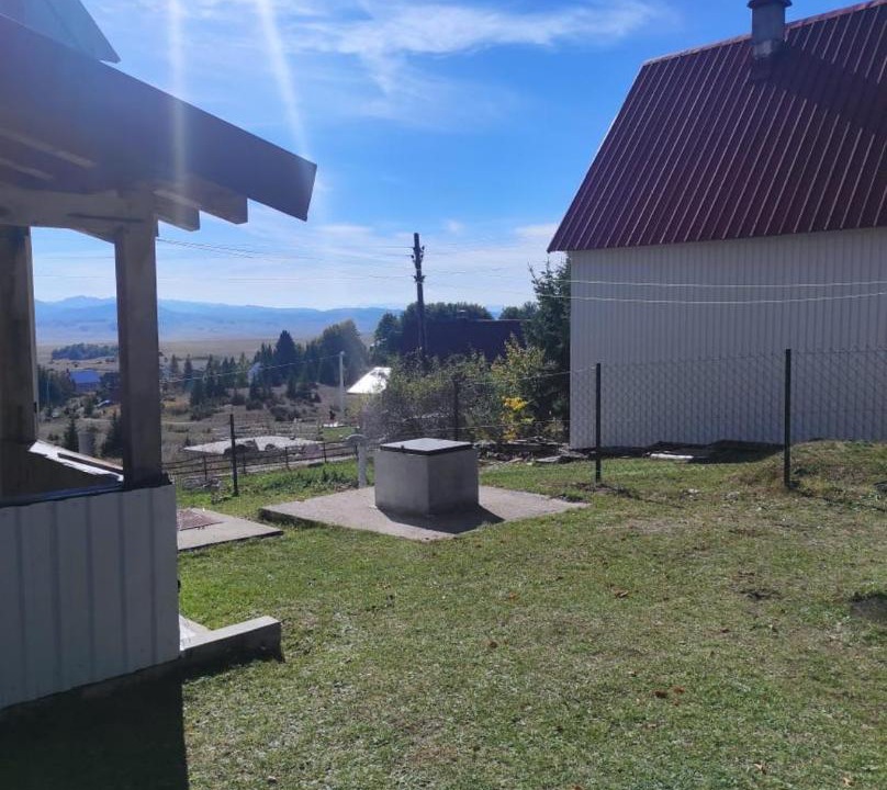Photo of Buildings in Razvrsje