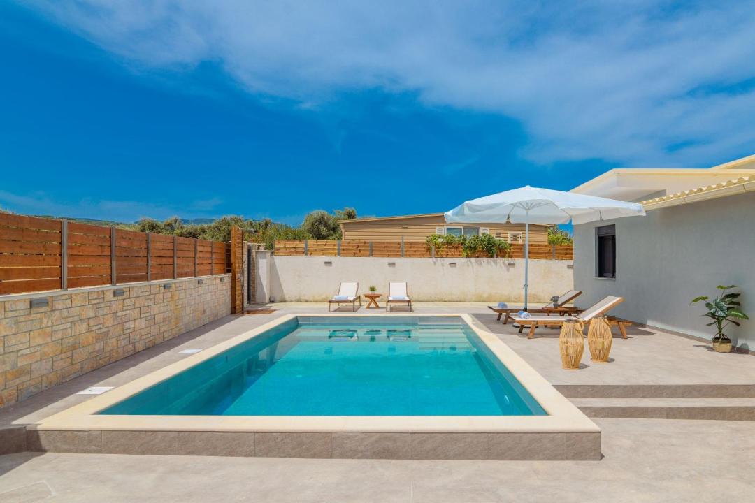 Photo of Outdoor in Neromilos