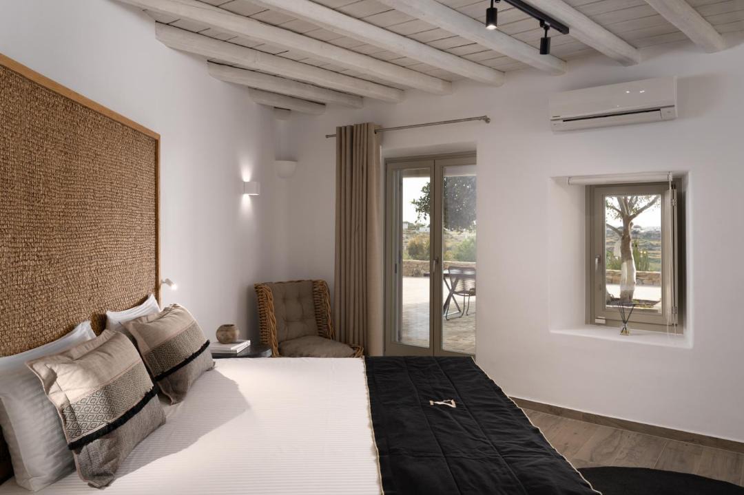 Photo of Others in Paraga