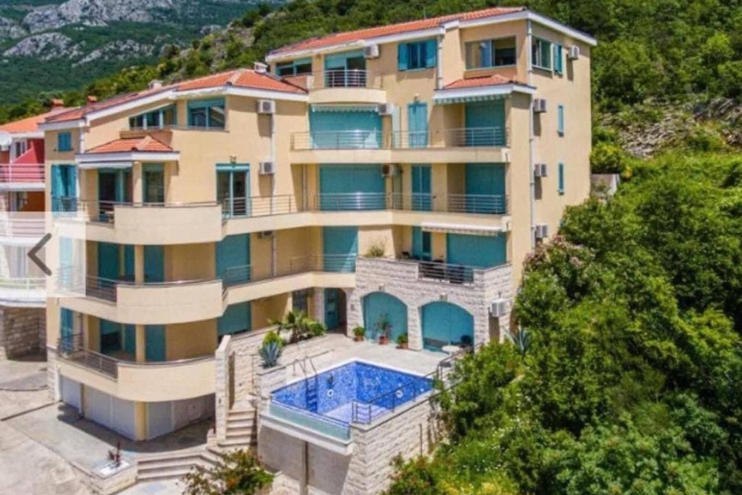 Photo of Buildings in Petrovac
