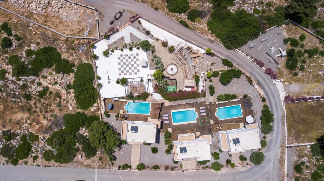Photo of Others in Pefkos