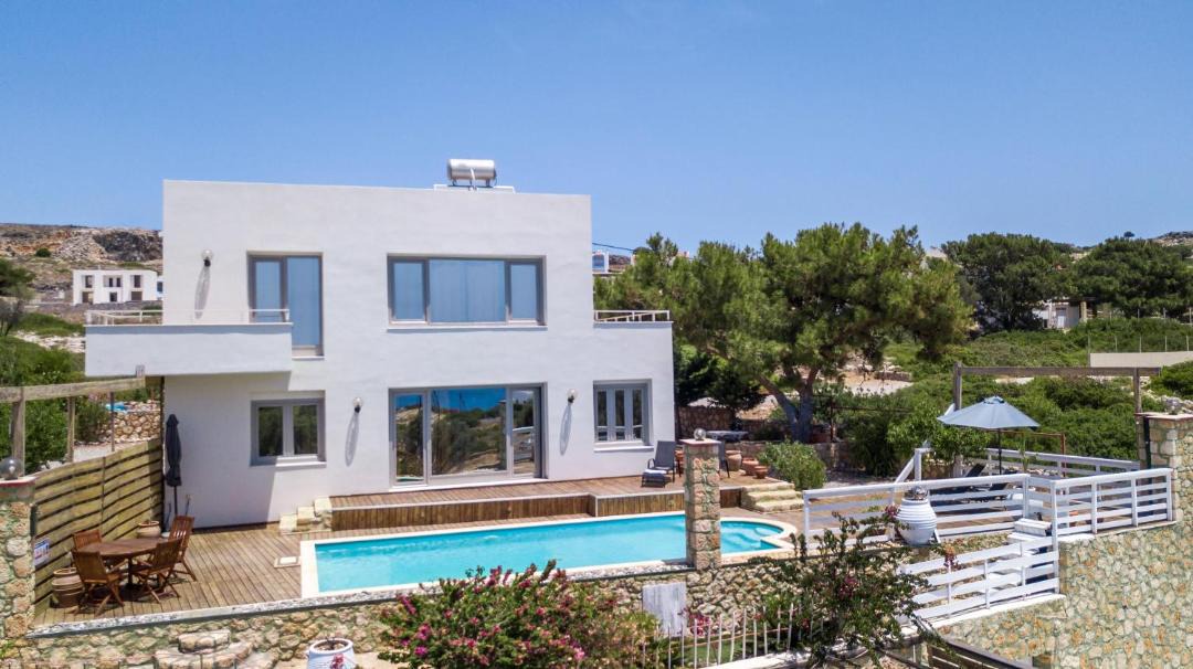 Photo of Others in Pefkos