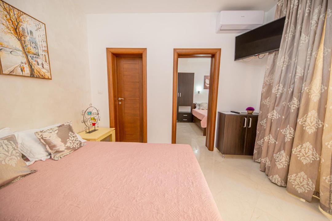 Photo of Bedroom in Canj