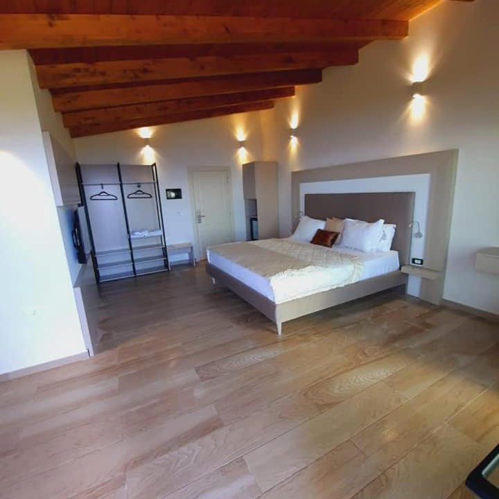 Photo of Bedroom in Dhermi