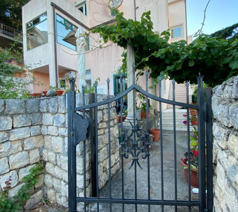 Photo of Others in Petrovac