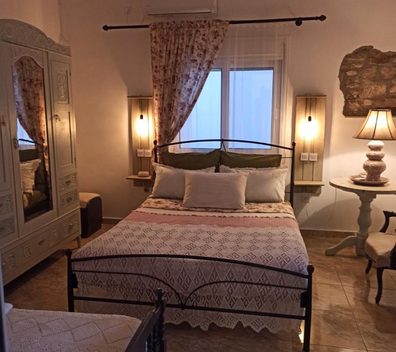 Photo of Bedroom in Lavreotiki