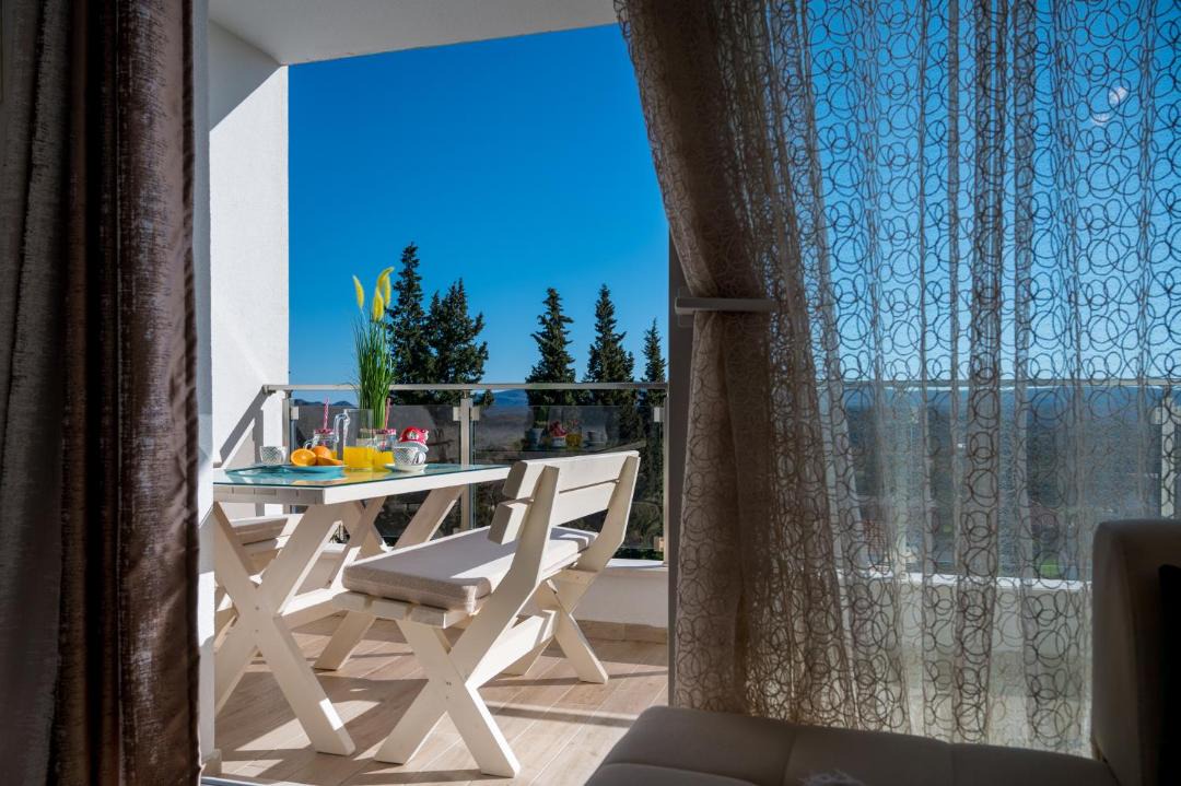 Photo of Patio Balcony in Mrcevac
