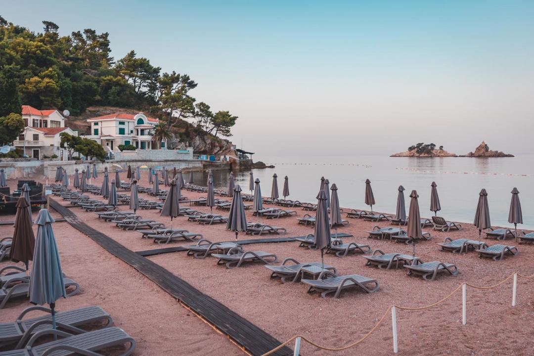 Photo of Others in Petrovac