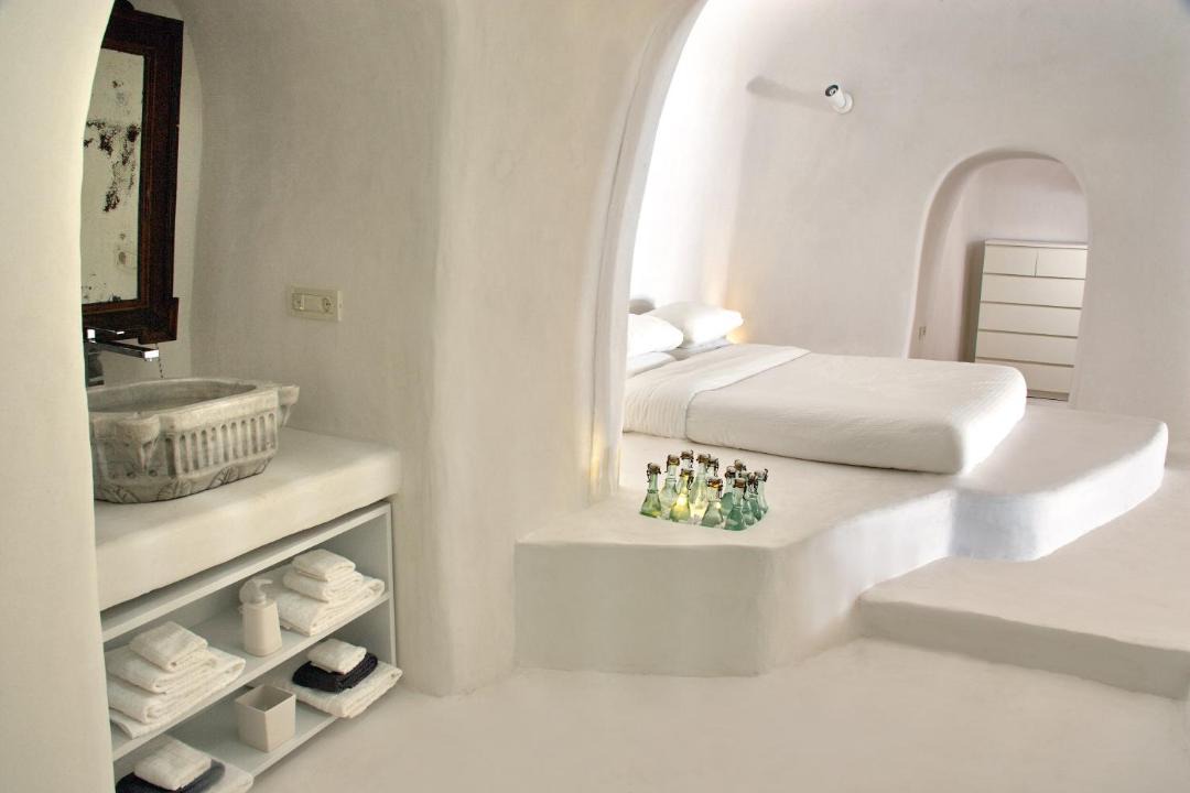 Photo of Others in Oia