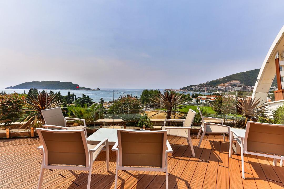 Photo of Patio Balcony in Budva