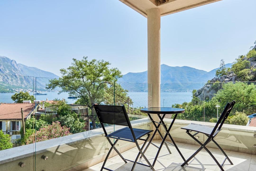 Photo of Patio Balcony in Orahovac