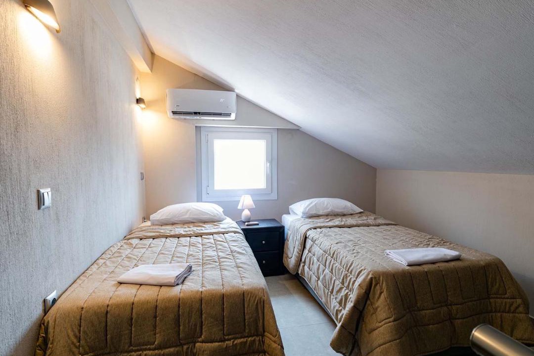 Photo of Bedroom in Flogita