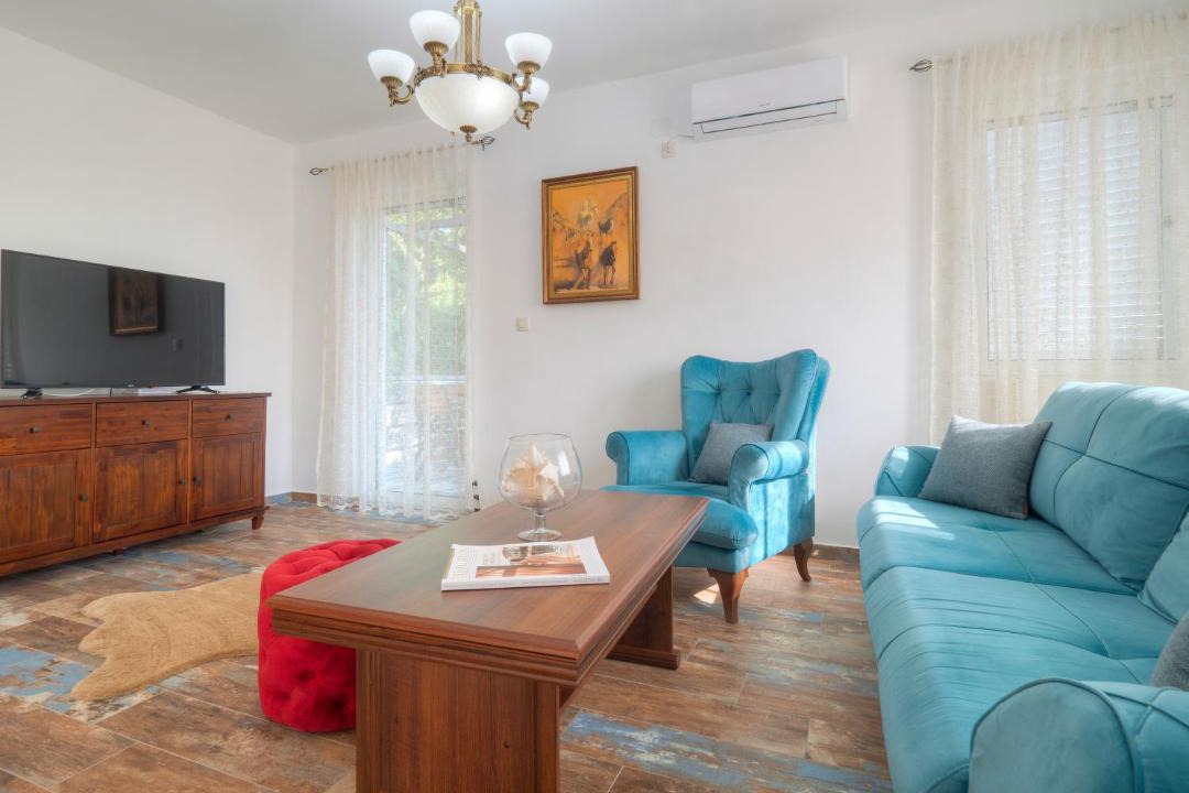 Photo of Livingroom in Lapcici