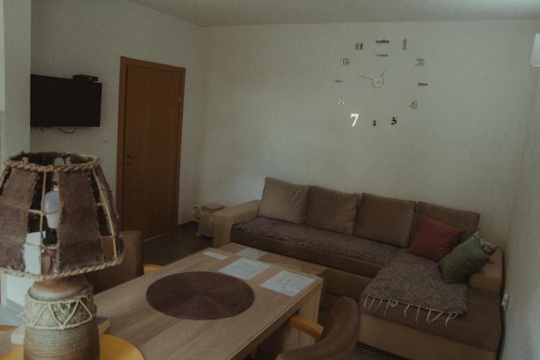 Photo of Others in Pluzine