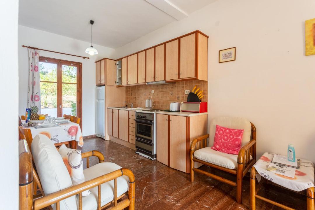 Photo of Livingroom in Petaleia