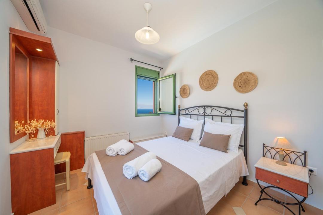 Photo of Bedroom in Skala