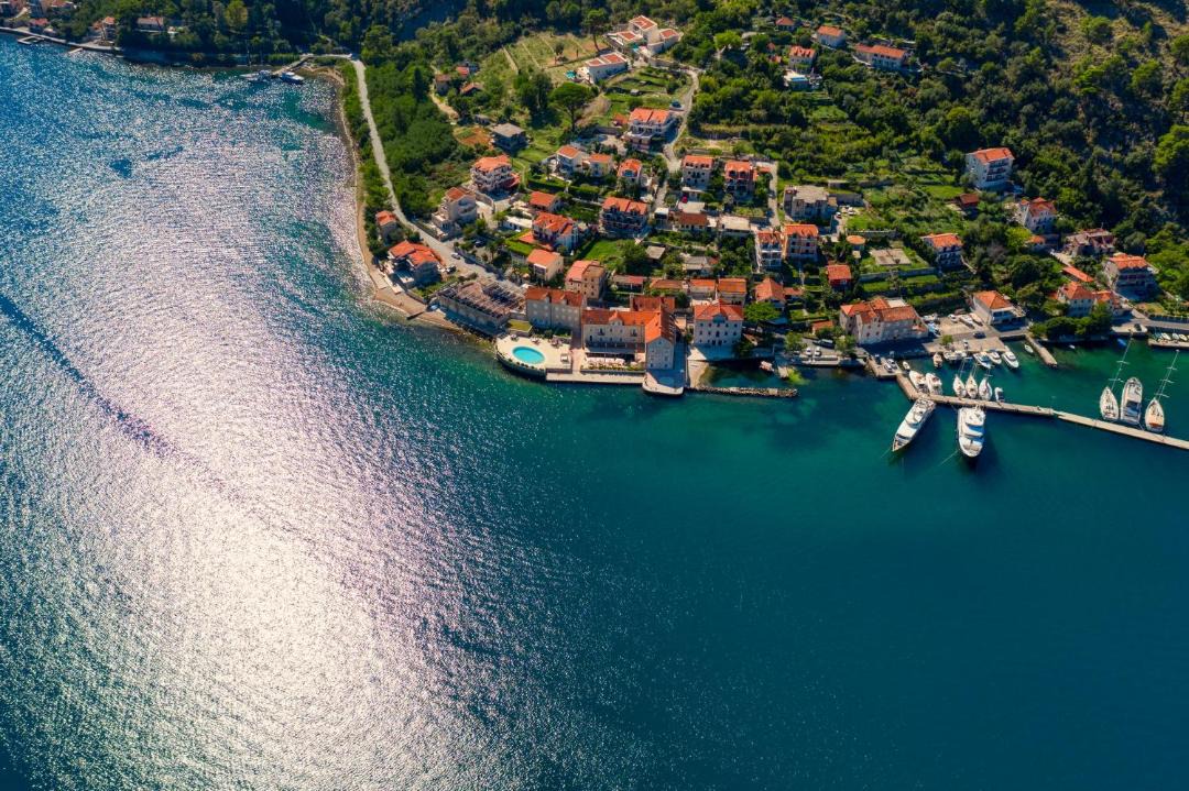 Photo of Others in Kotor