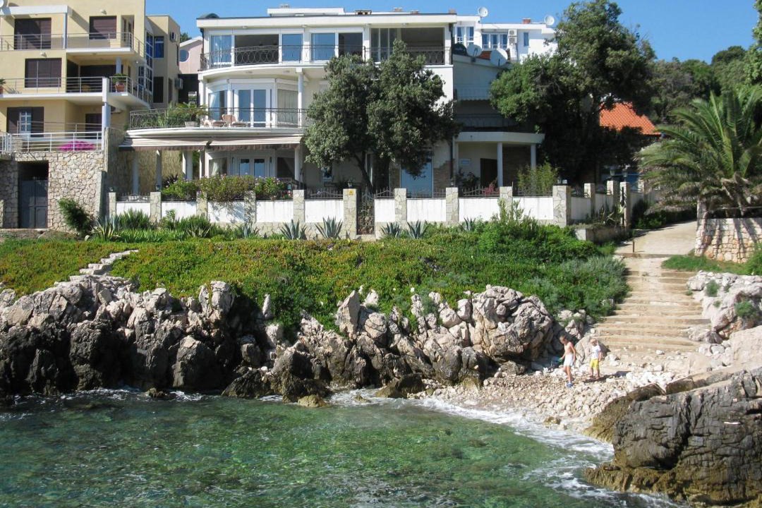 Photo of Buildings in Utjeha