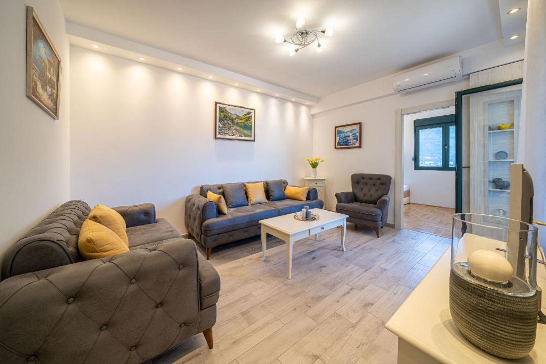 Photo of Livingroom in Dobrota