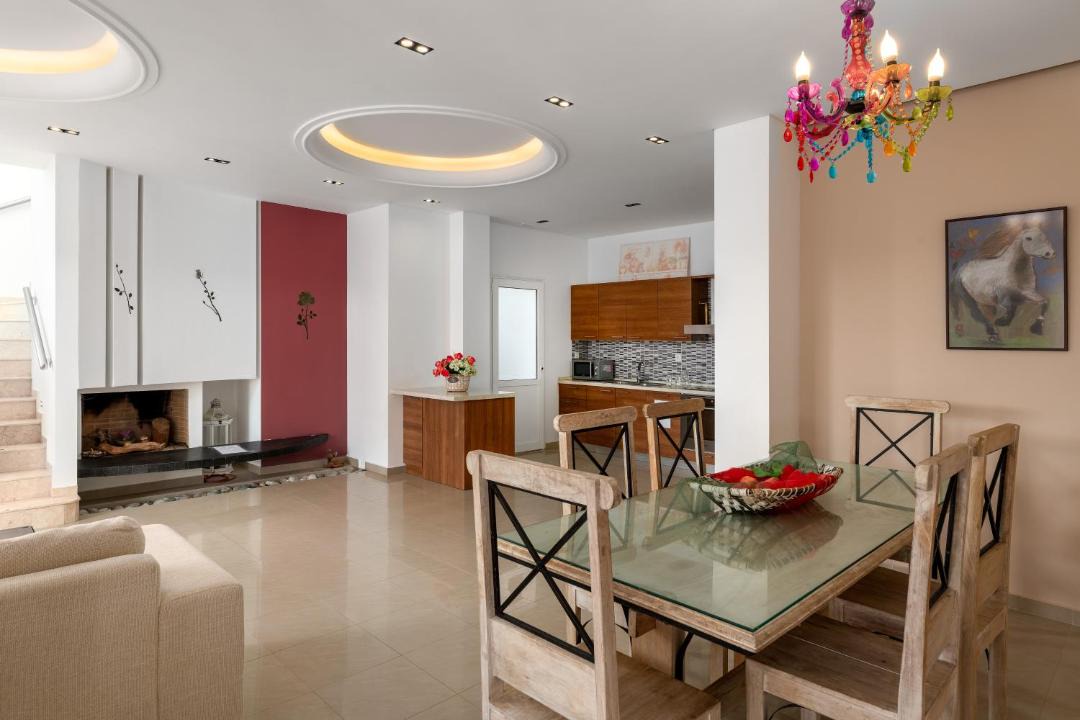 Photo of Others in Lardos