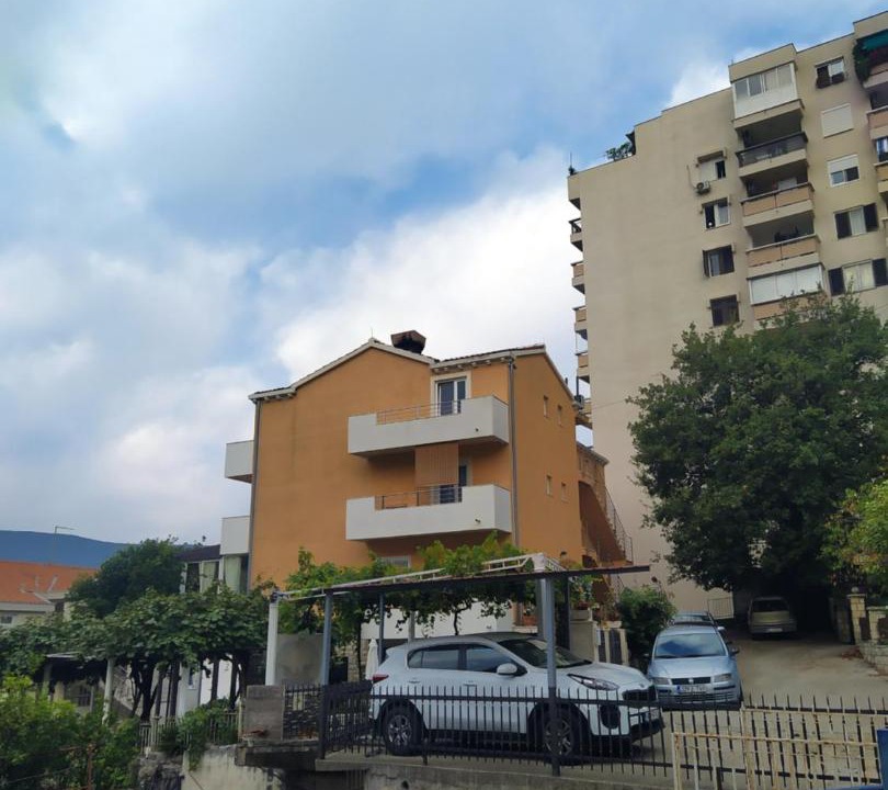Photo of Others in Topla