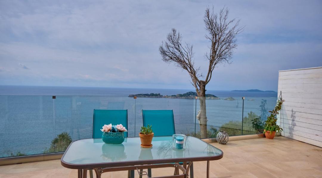 Photo of Others in Afionas