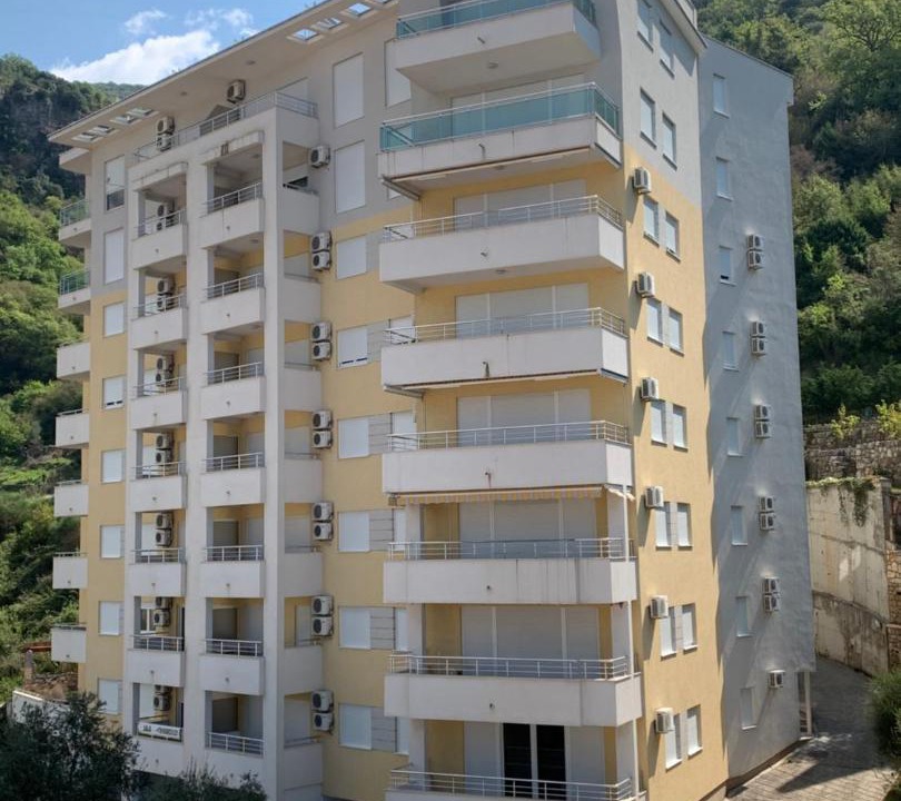 Photo of Buildings in Rafajlovici