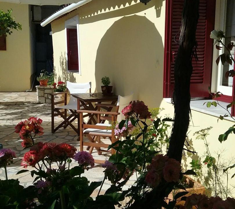Photo of Others in Gaios