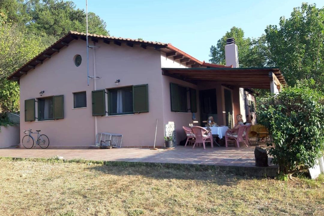 Photo of Buildings in Trilofon