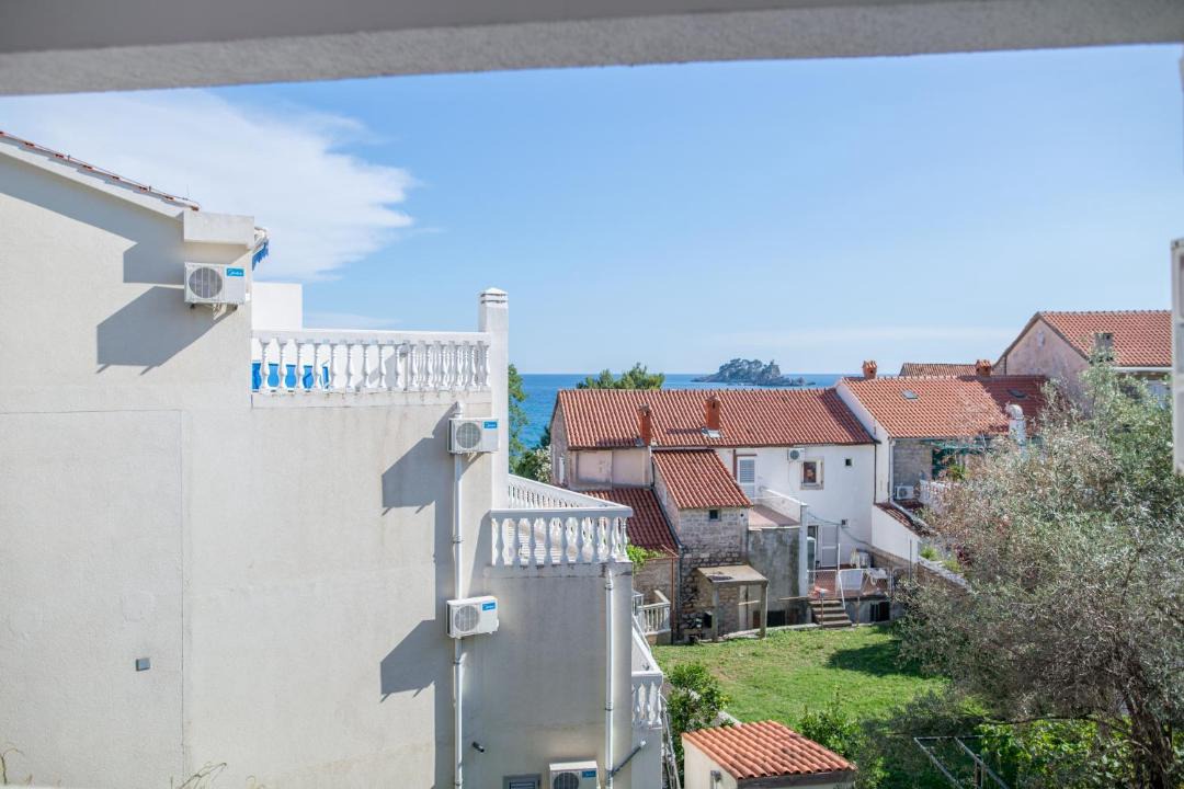 Photo of Others in Petrovac