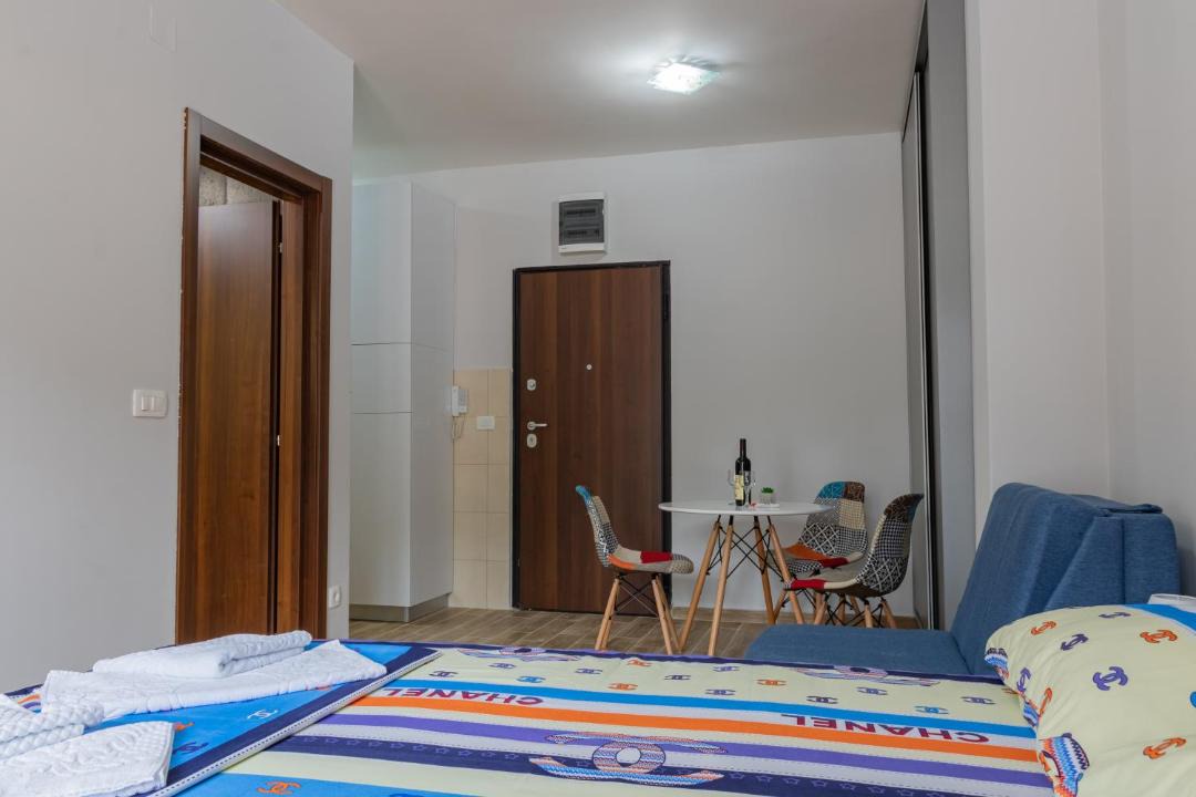 Photo of Bedroom in Maini