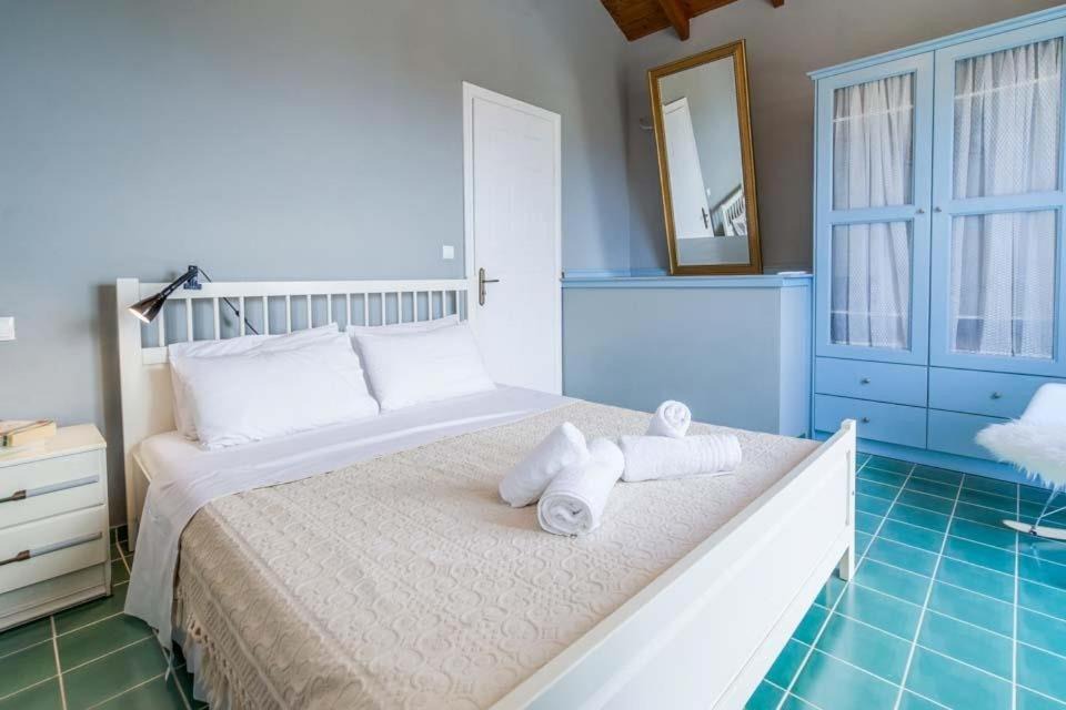 Photo of Bedroom in Antipata