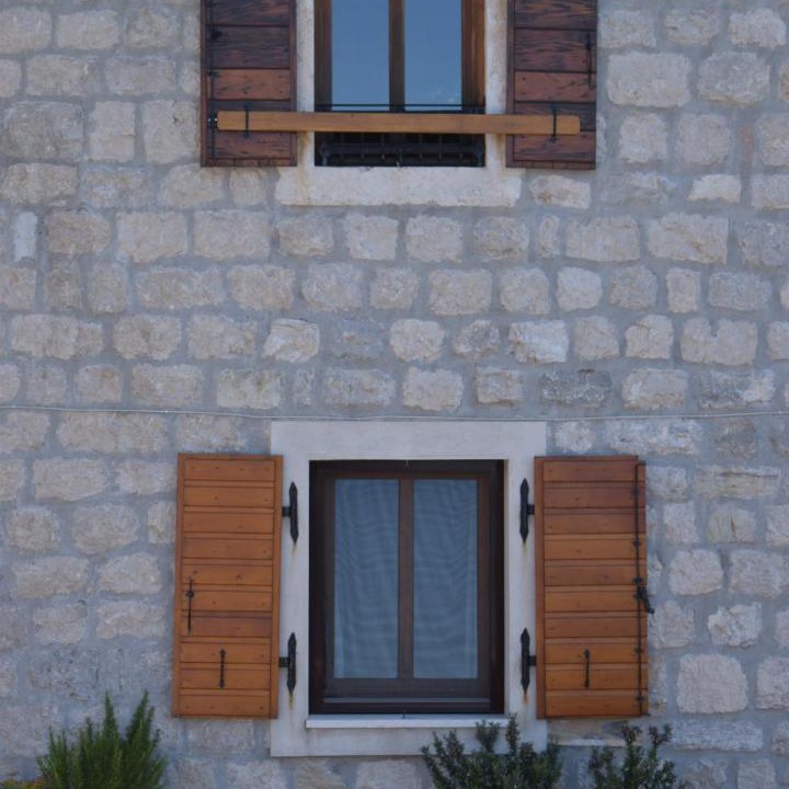 Photo of Others in Lepetane