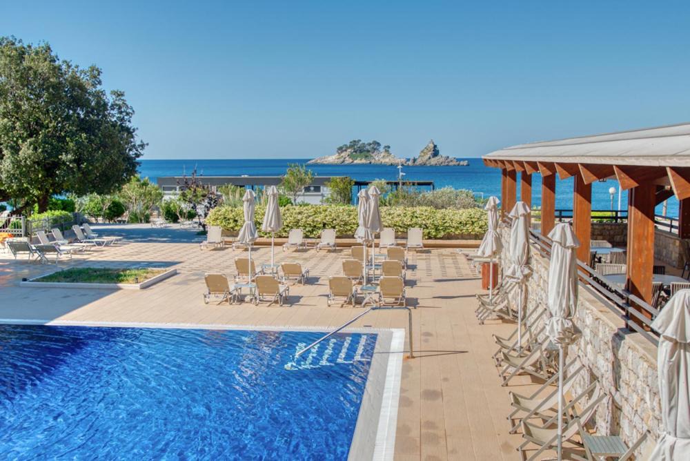 Photo of Others in Petrovac