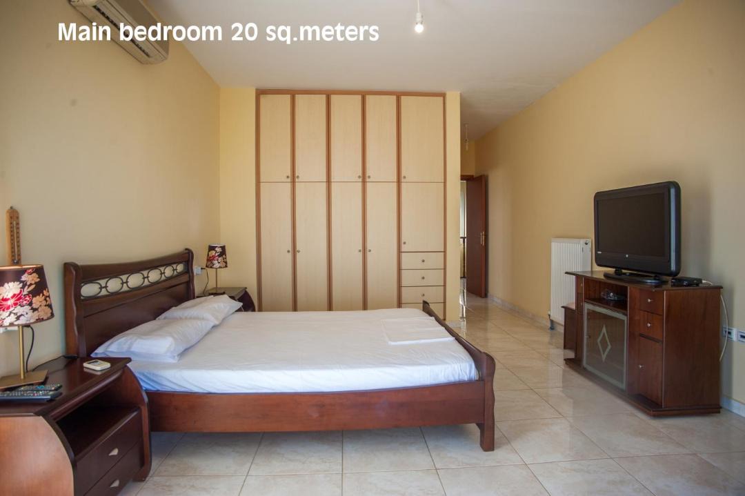 Photo of Bedroom in Khelmata