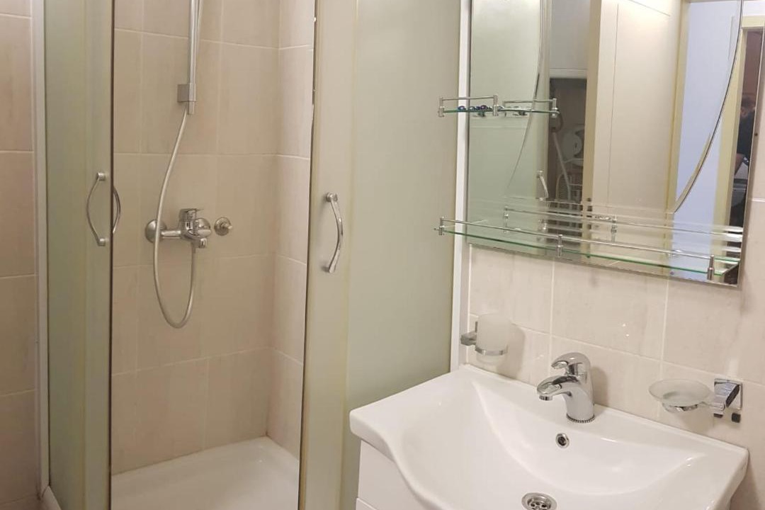Photo of Bathroom in Maini