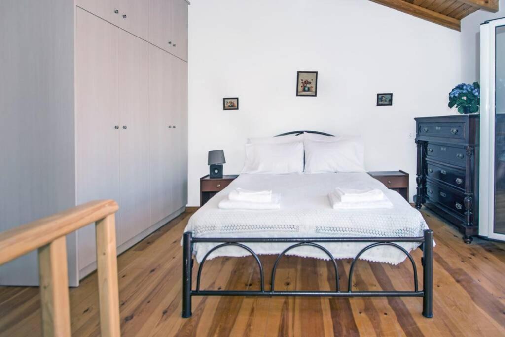Photo of Bedroom in Aleimmatades