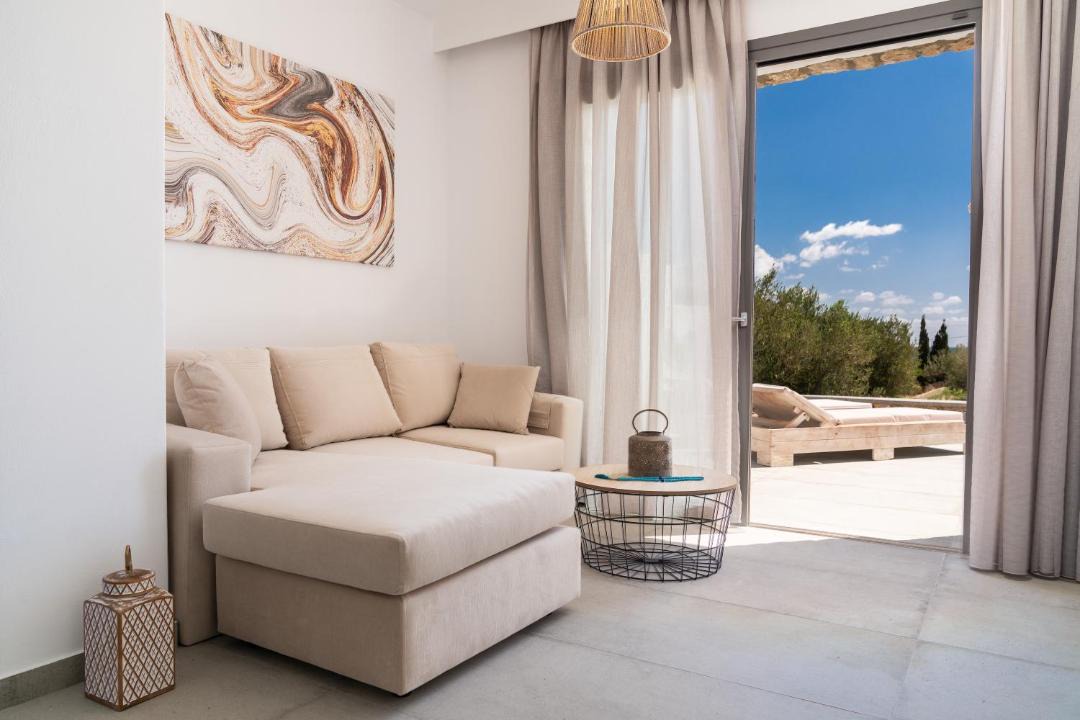 Photo of Livingroom in Amoopi
