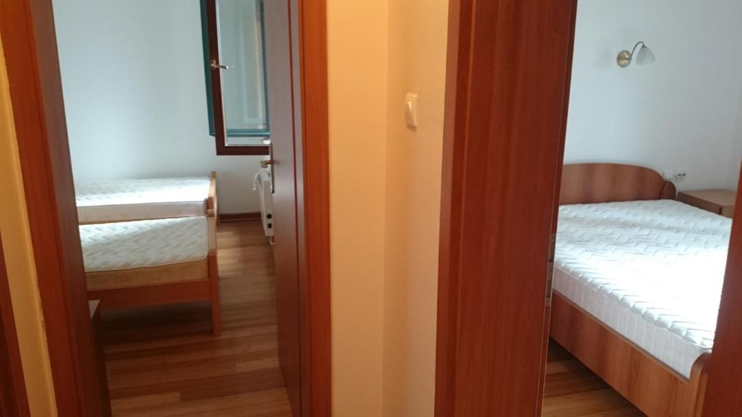 Photo of Bedroom in Sutomore