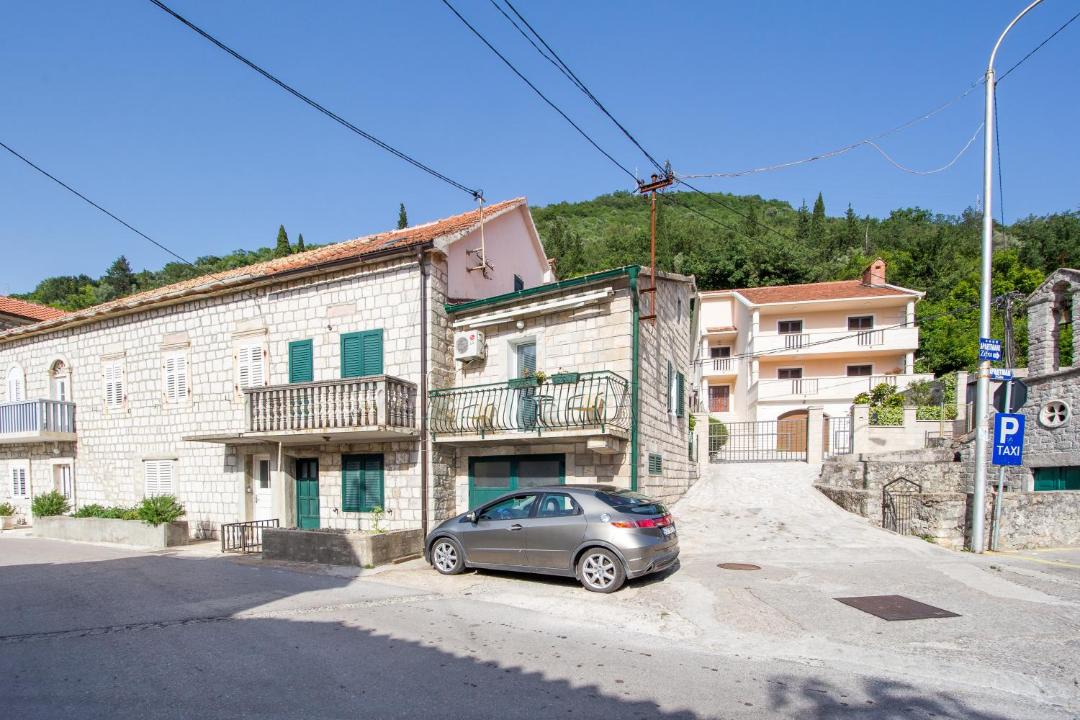 Photo of Others in Lepetane