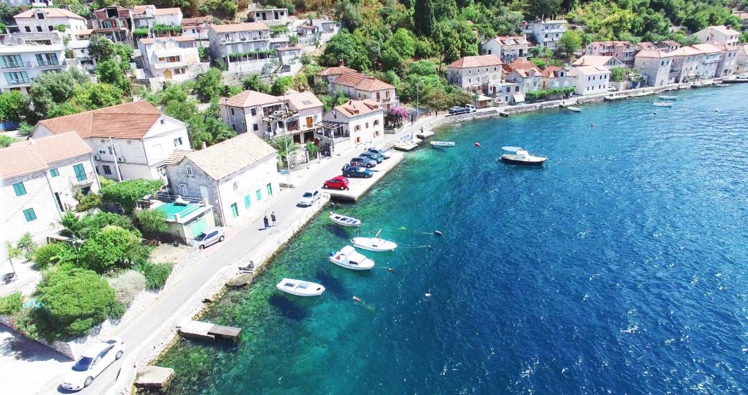 Photo of Outdoor in Lepetane