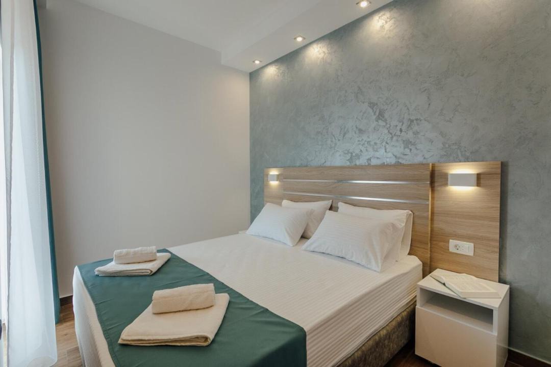 Photo of Bedroom in Igalo