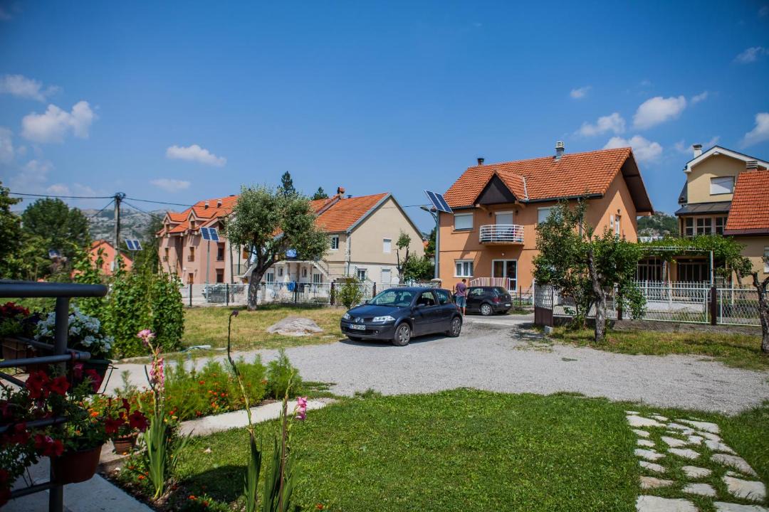 Photo of Others in Donje Polje