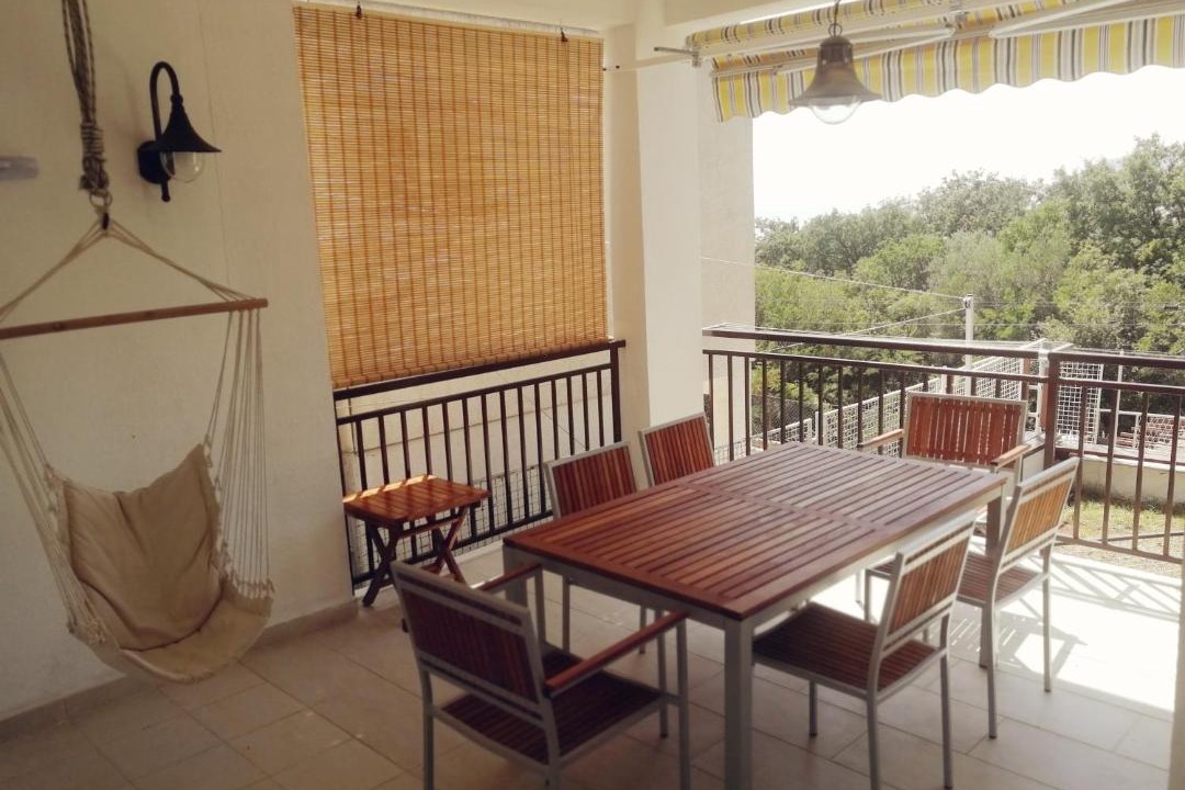 Photo of Patio Balcony in Sutomore